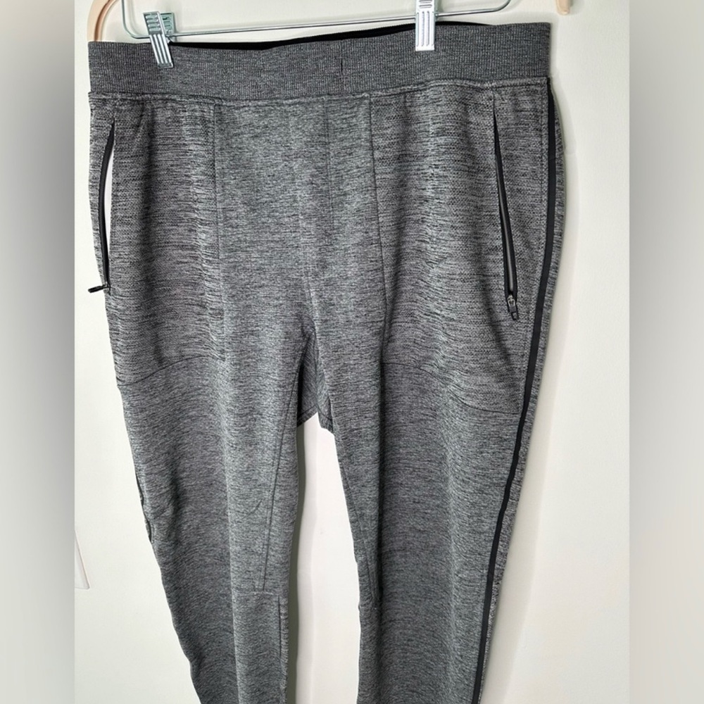 Lululemon Engineered Warmth Jogger
